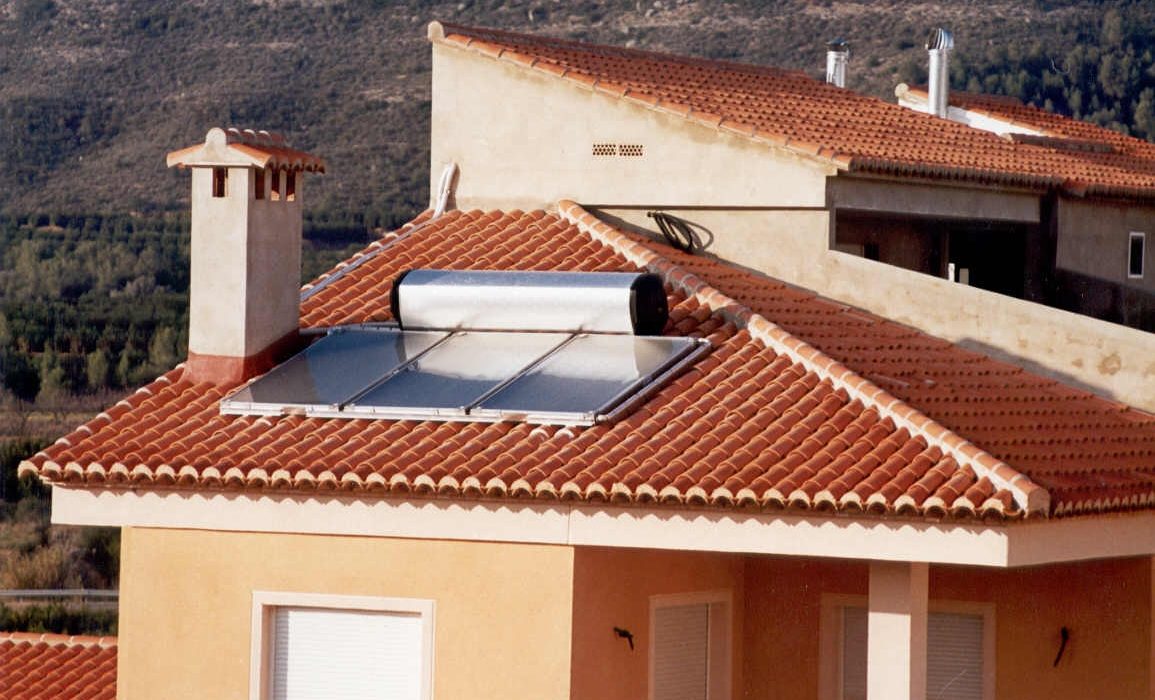 Solahart Solar Heat Europe – Thermo-syphon system