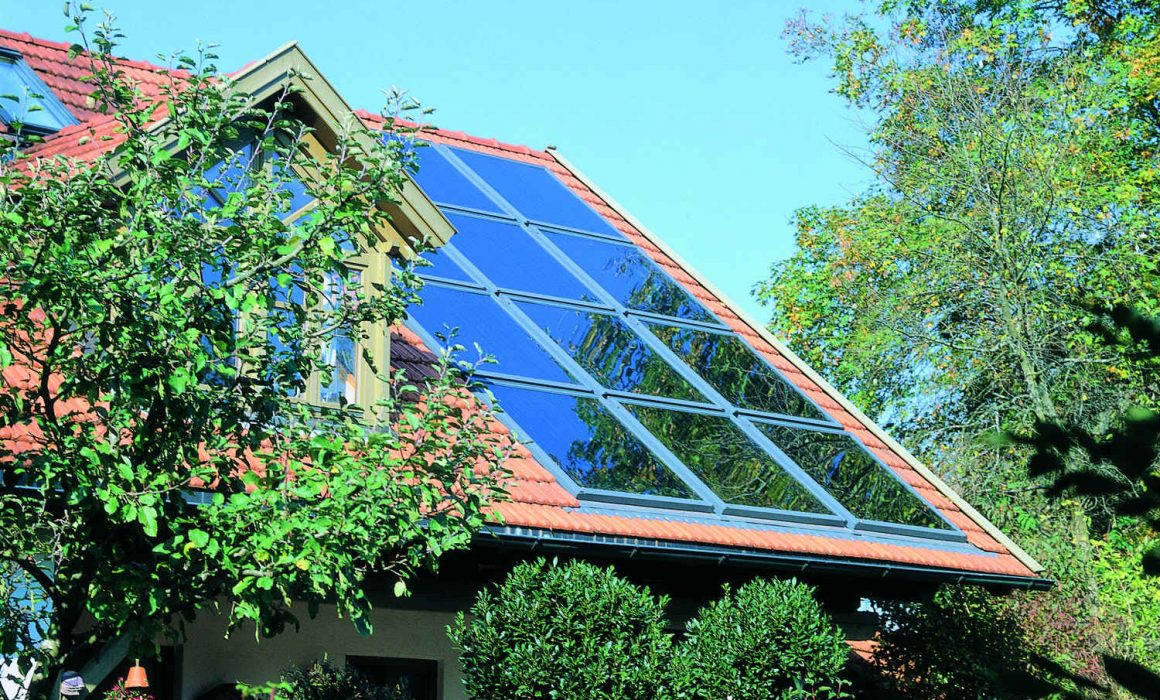 Velux Solar Heat Europe – Roof integrated flat plate collectors on house in Germany