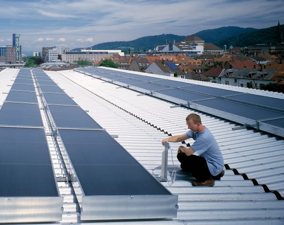 Fraunhofer ISE Solar Heat Europe – Air collectors for cooling installation in Freiburg, Germany