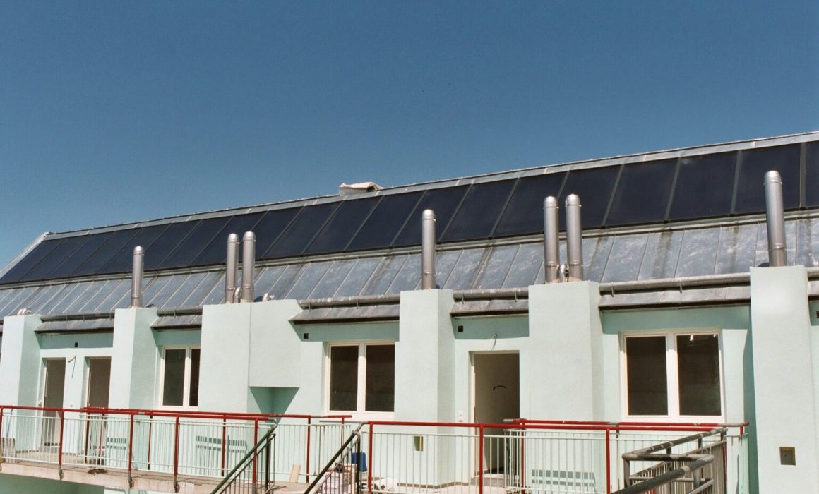 GASOKOL Solar Heat Europe – Flat plate collector for combi-system on apartment house in Austria